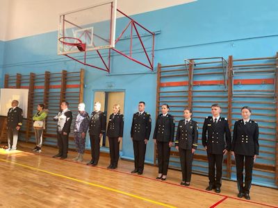 Ziua Armatei României în școli – 2022 | Primul popas: Liceul Teoretic „G. Călinescu” din Constanța